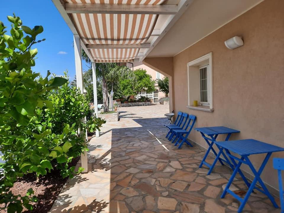 Anthos Casa Vacanze Sant'Omero Eksteriør bilde