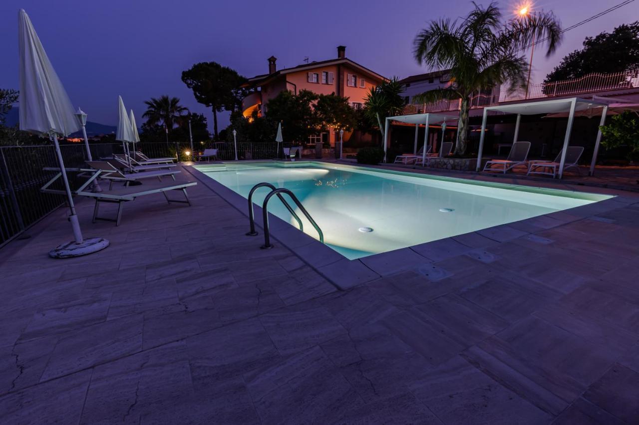 Anthos Casa Vacanze Sant'Omero Eksteriør bilde