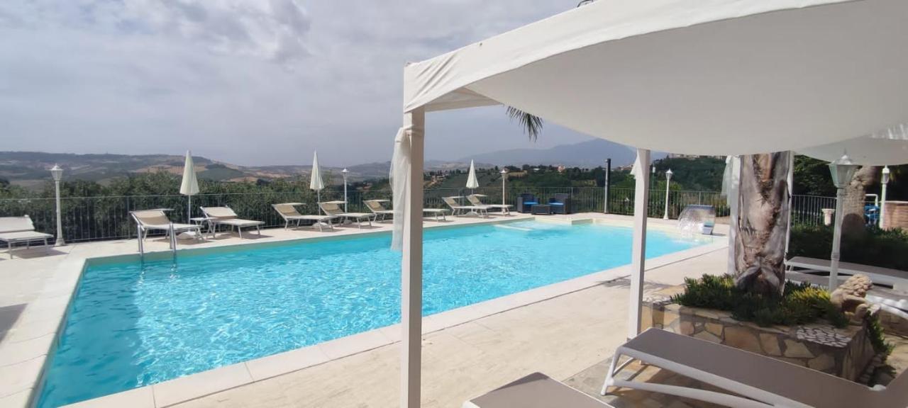 Anthos Casa Vacanze Sant'Omero Eksteriør bilde