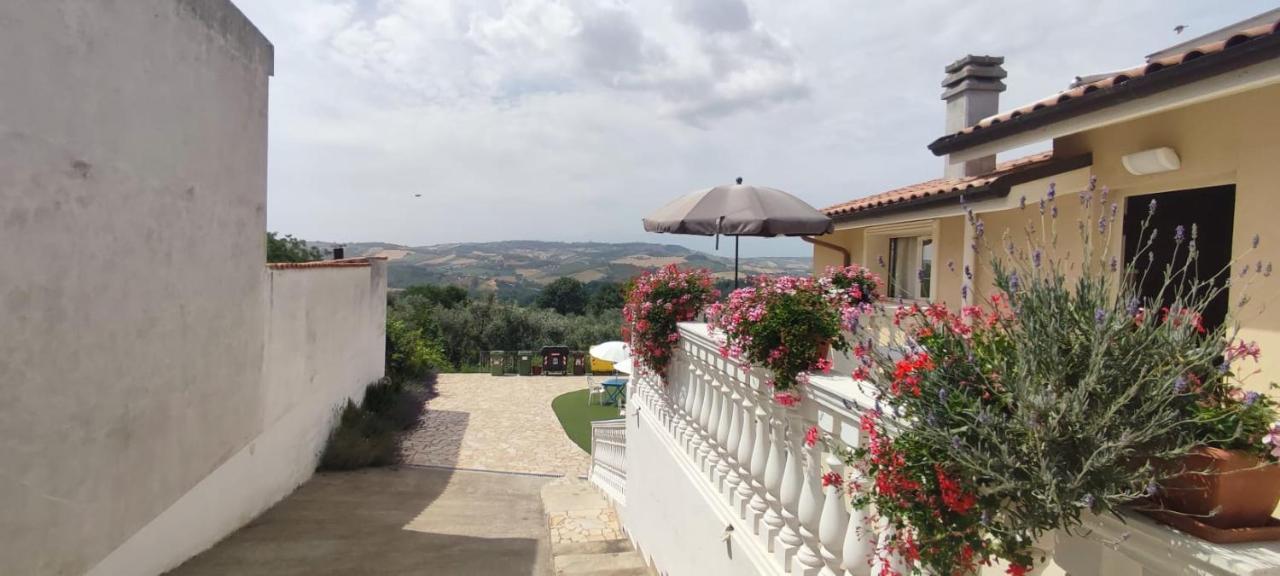 Anthos Casa Vacanze Sant'Omero Eksteriør bilde